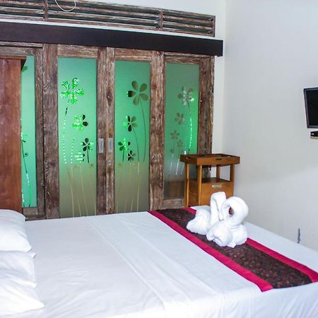 Araminth Guest House And Spa Lovina  Exterior photo