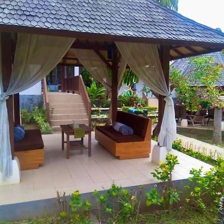 Araminth Guest House And Spa Lovina  Exterior photo