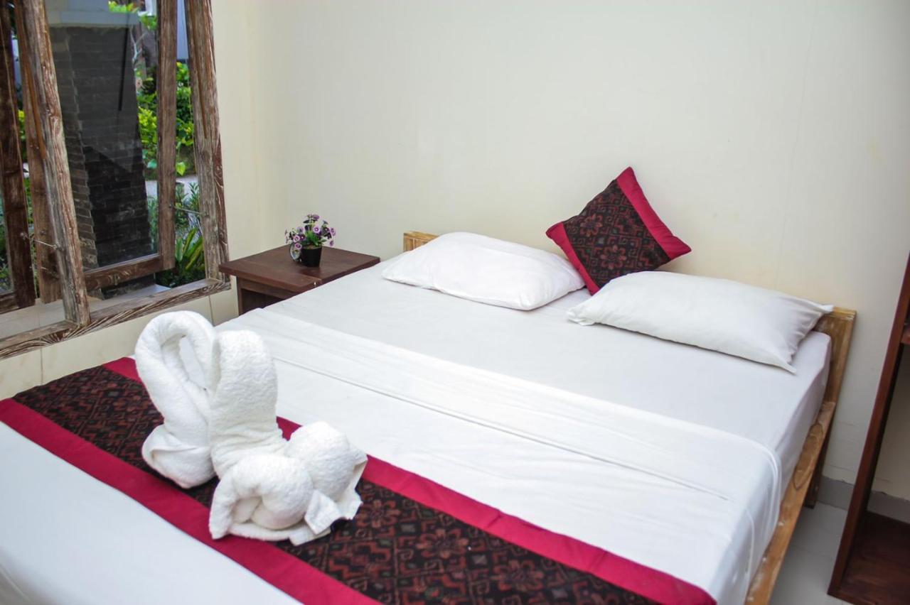 Araminth Guest House And Spa Lovina  Exterior photo